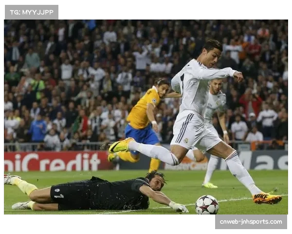 半场战报:皇马1-0赫罗纳,贝林厄姆助攻维尼修斯单刀破门